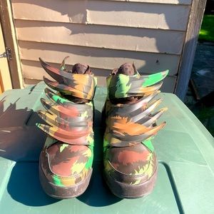 2015 Jeremy Scott Wings 3.0 “Sauvage”